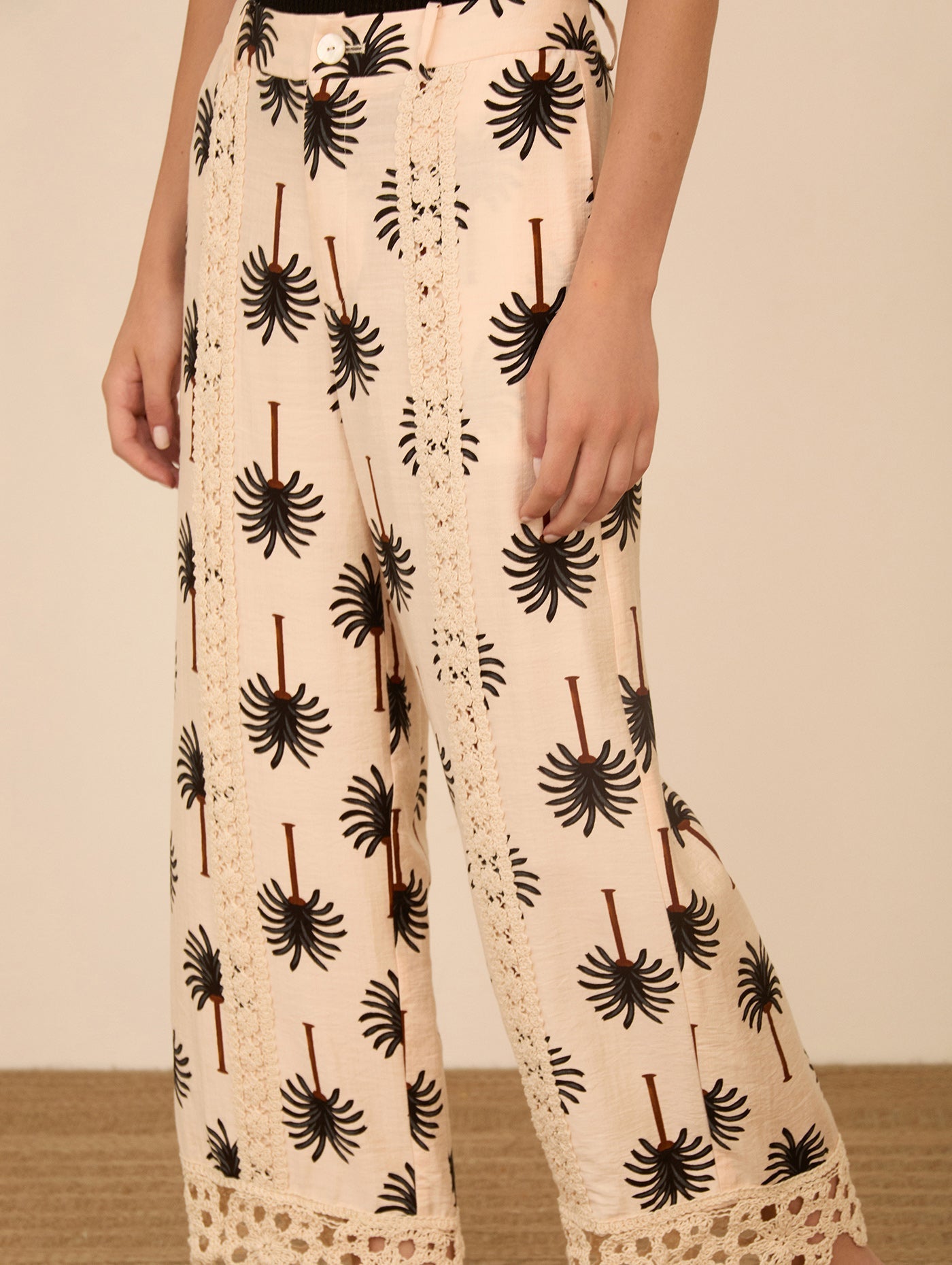 Pantalón Cropped Palmeras MEISIE